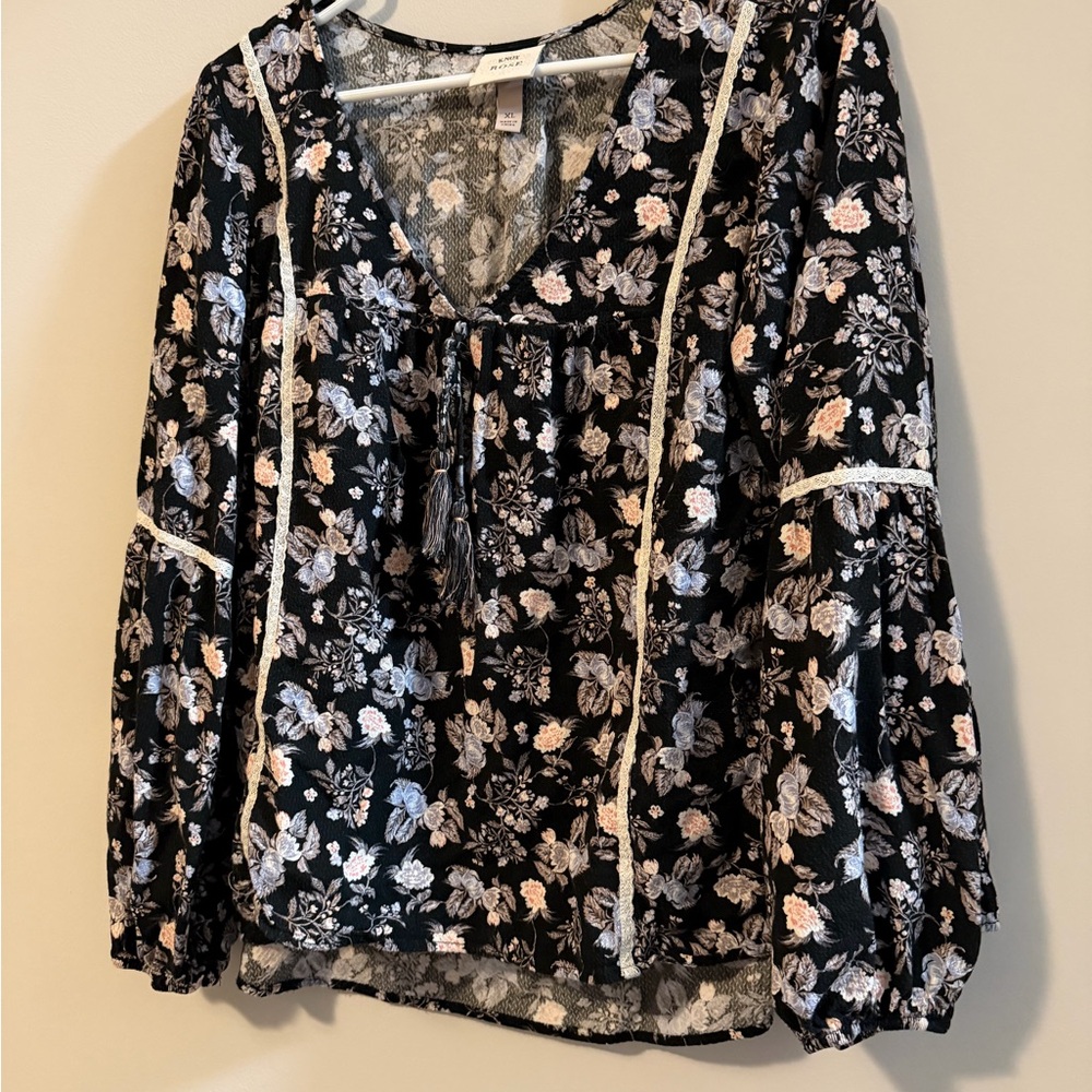 Knox Rose Black Floral Lace-Trim Peasant Blouse
